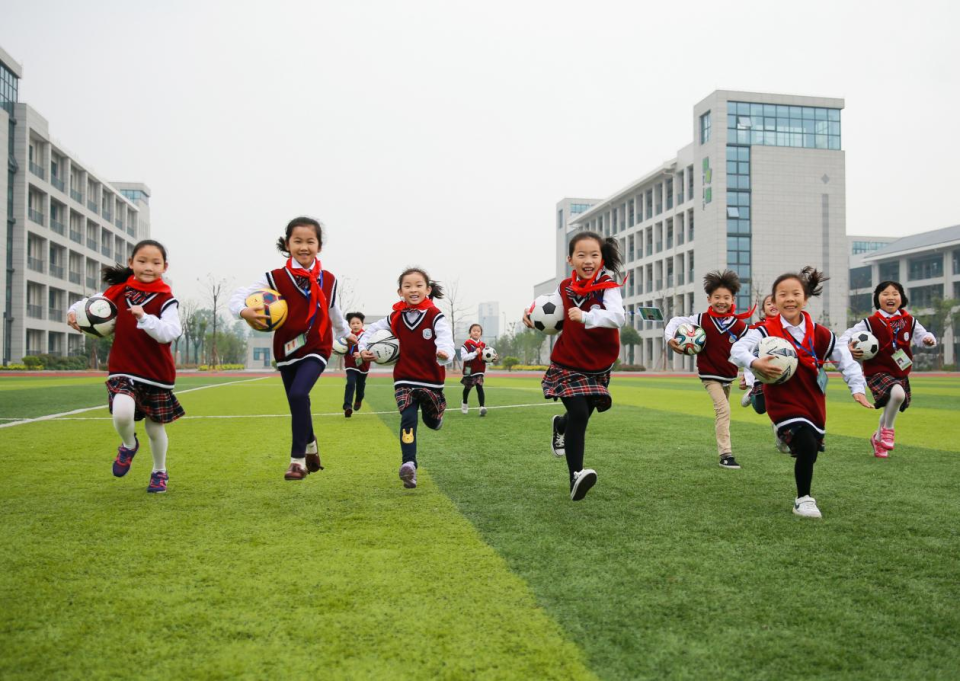 亮丽名片, 筑牢全民运 亮丽名片, 筑牢全民运