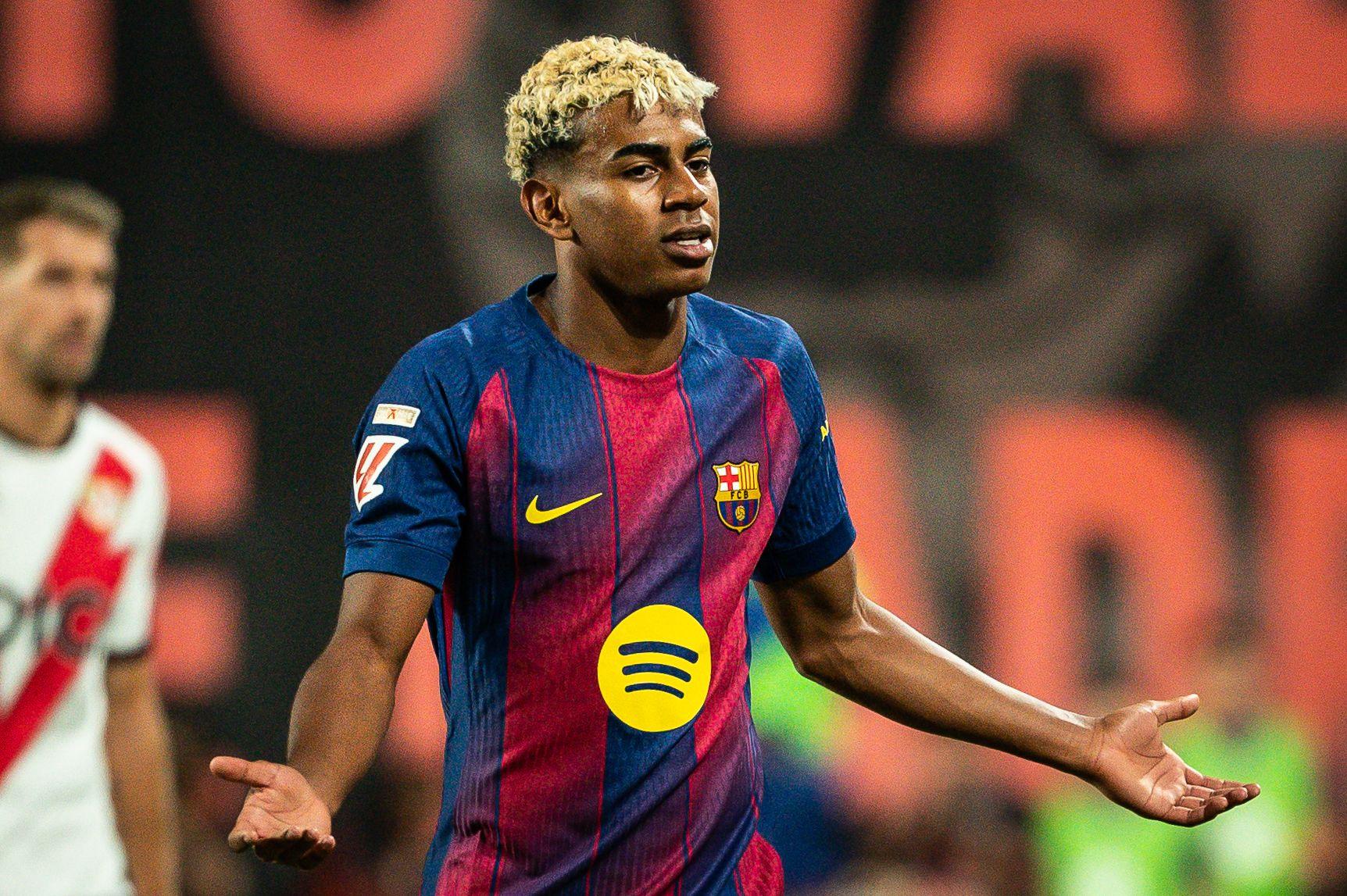 己与亚马尔, 荣誉 己与亚马尔, 荣誉