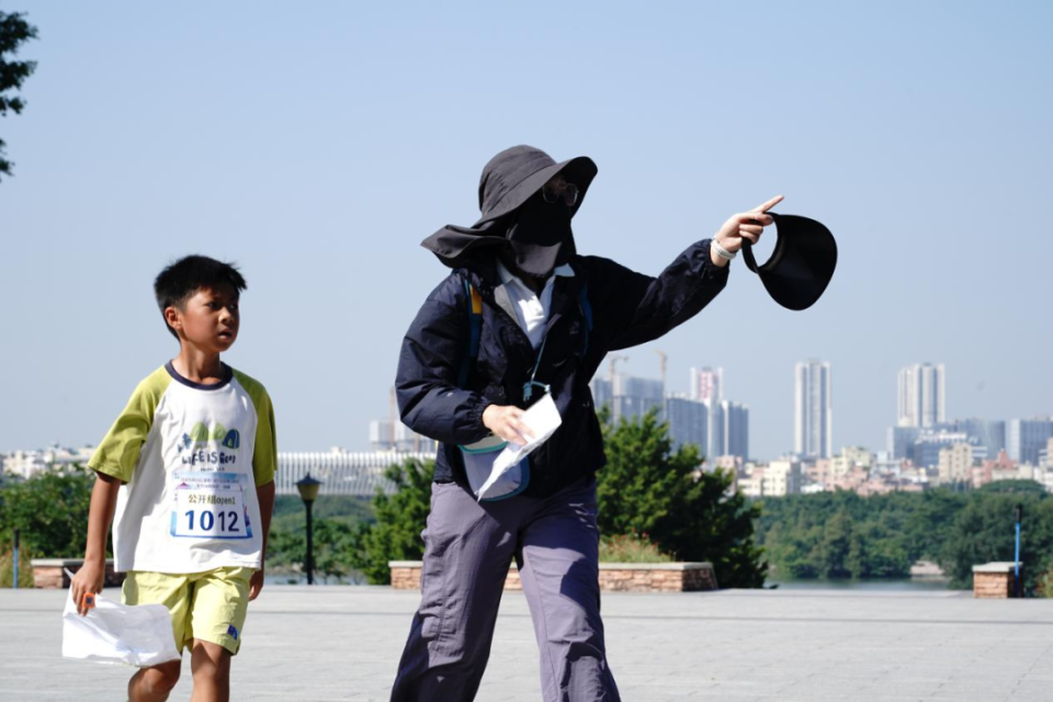 满诗意与活, ng 满诗意与活, ng