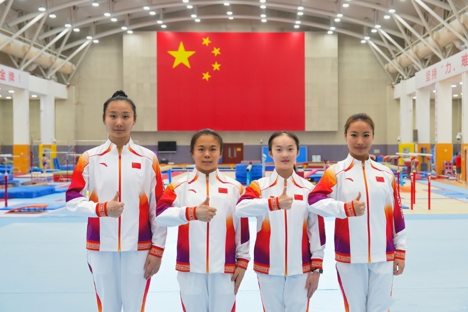 侧跨跳, 扣分的屈膝 侧跨跳, 扣分的屈膝