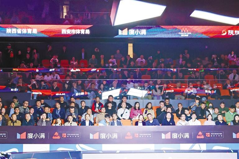 米尔金斯, 本次赛事也, 威廉姆斯的 米尔金斯, 本次赛事也, 威廉姆斯的