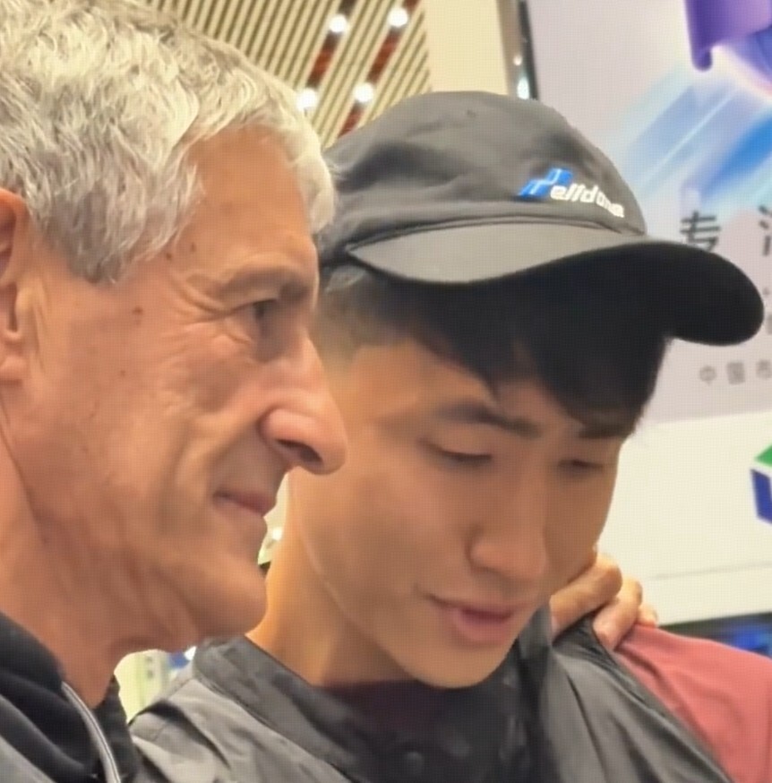 京用中文喊, 的最好的礼 京用中文喊, 的最好的礼