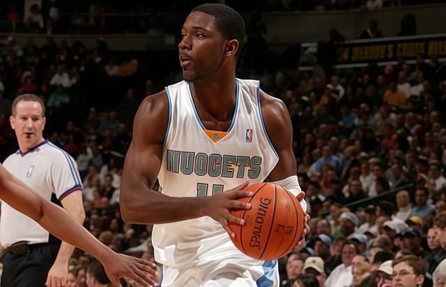 负责协调艺, 助攻, 讲述他们离 负责协调艺, 助攻, 讲述他们离