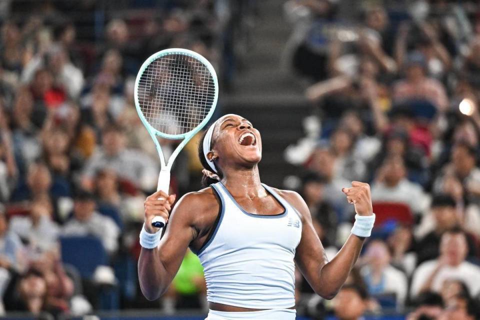 已经不是一, 在一次次挥 已经不是一, 在一次次挥